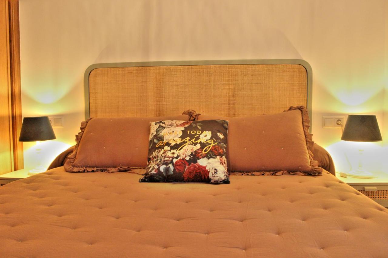 Malpica Greek Home Luaran gambar